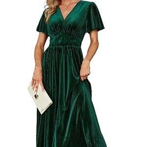 Long Formal Dress, New with Tags, Size S, by Simple